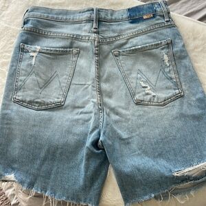 MOTHER Denim Shorts - 31 Smokin short fray